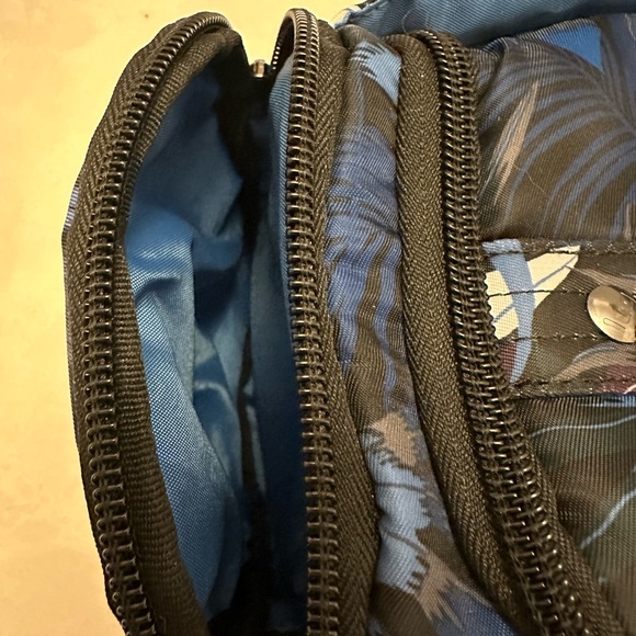 Lug Trolley Cosmetic Case in Botanical Black - Picture 10 of 12